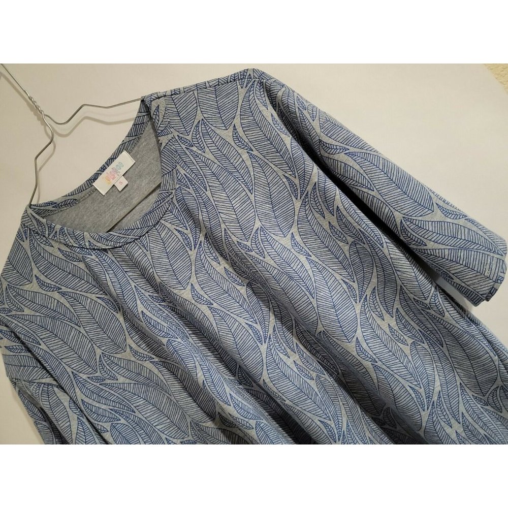 LuLaRoe Women's Irma Short Sleeve Tunic Shirt - S